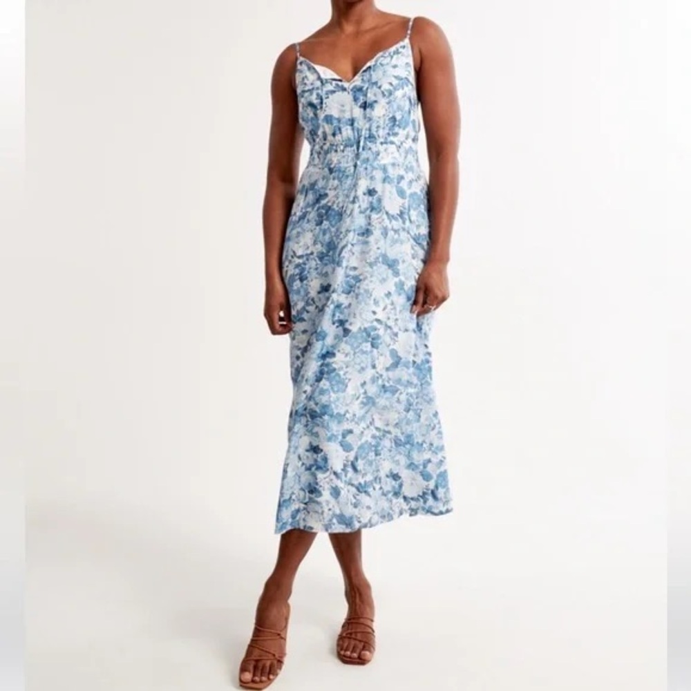 Abercrombie & Fitch Light Blue and White Floral Spaghetti-Strap Maxi Dress